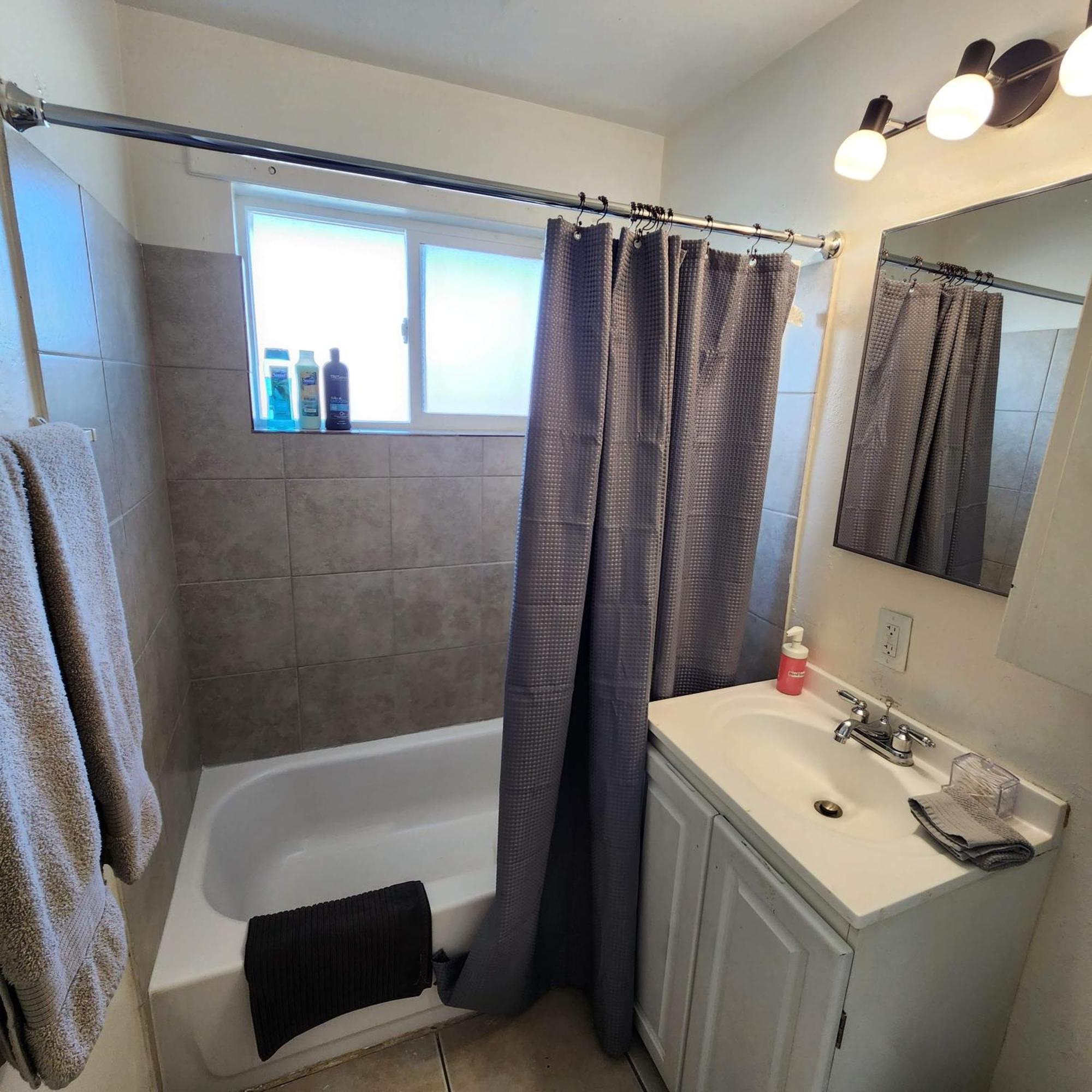 Apartment *msg For 5%off*2bed1bath Kingqueenbeds Midtownphx