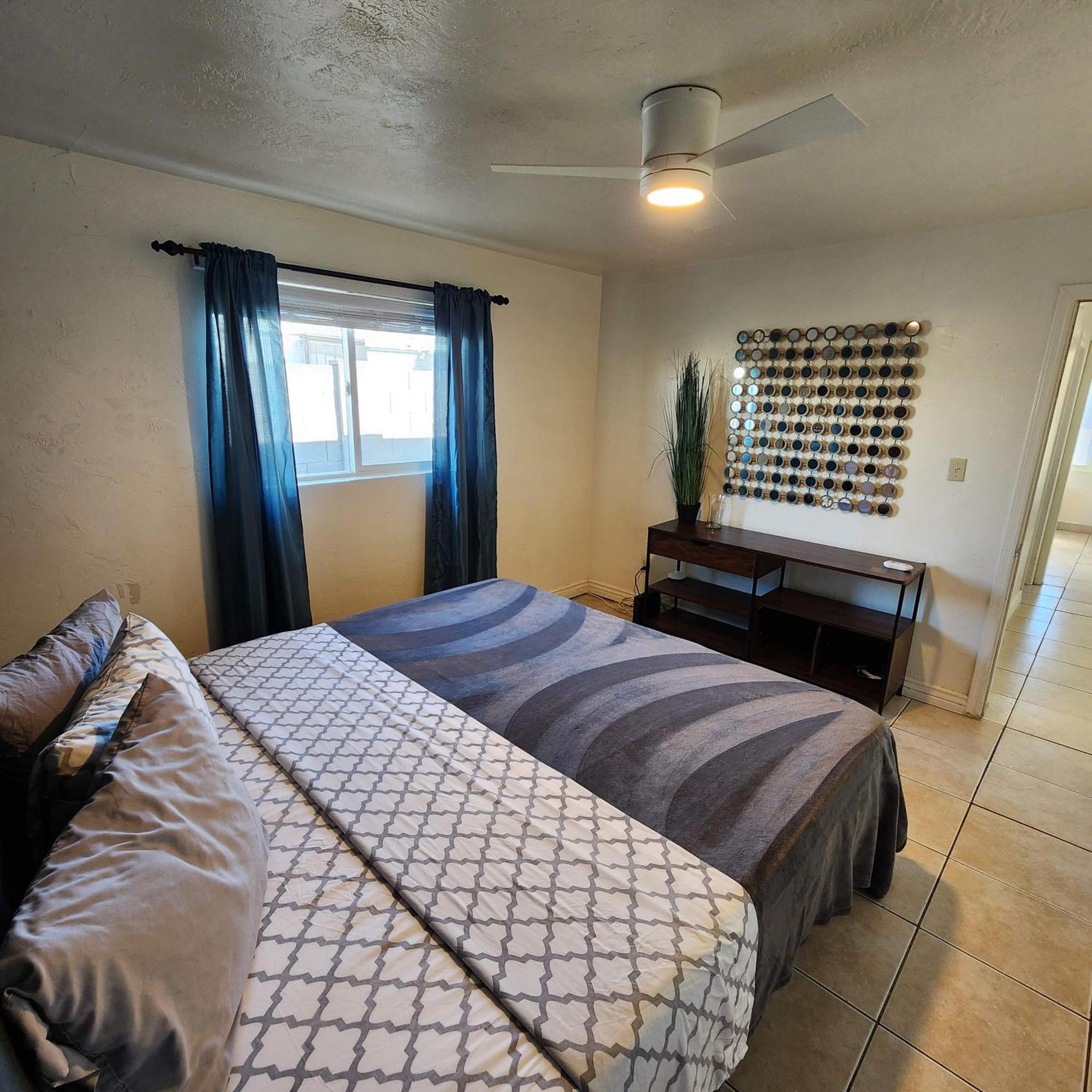 Apartment *msg For 5%off*2bed1bath Kingqueenbeds Midtownphx *